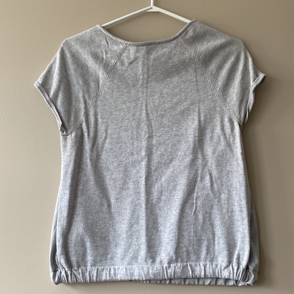 ⭐️Host Pick⭐️Anthropologie Moth Short Sleeve top - Picture 3 of 12